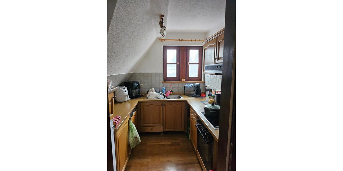 Dachgeschoßwohnung Steimel - 2.5 Zimmer, 50 m&sup2;, 390&euro; | Angebot:26021881