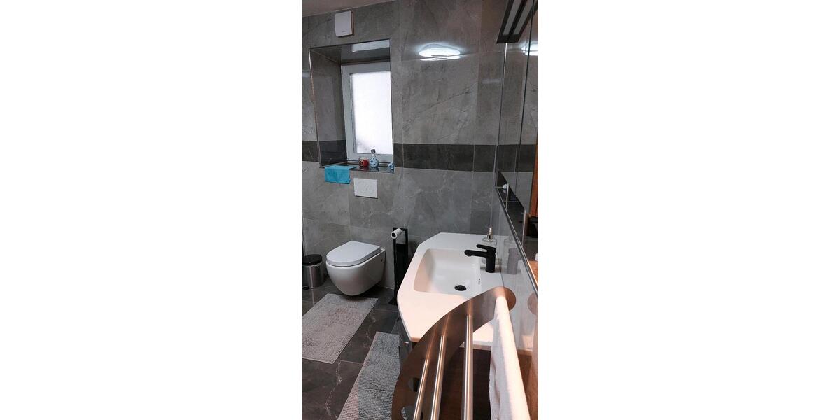 Mehrfamilienhaus, Wohnhaus Kruft - 11 Zimmer, 400 m&sup2;, 299.000&euro; | Angebot:24773236