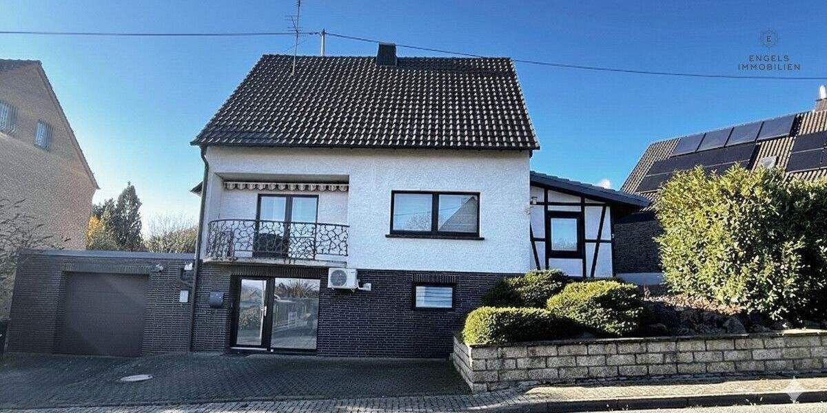 Einfamilienhaus Neustadt (Wied) / Etscheid Etscheid - 5 Zimmer, 130 m&sup2;, 210.000&euro; | Angebot:25687174