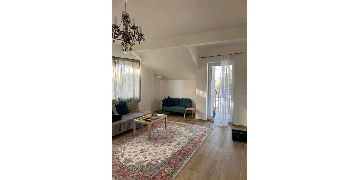 Dachgeschoßwohnung Koblenz Bubenheim - 3 Zimmer, 93 m&sup2;, 1.250&euro; | Angebot:26427712