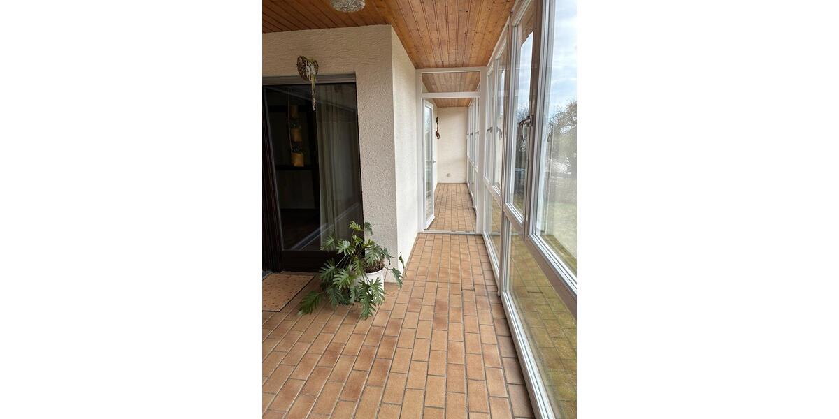 Erdgeschoßwohnung Breitscheid - 3 Zimmer, 109 m&sup2;, 1.000&euro; | Angebot:25977514