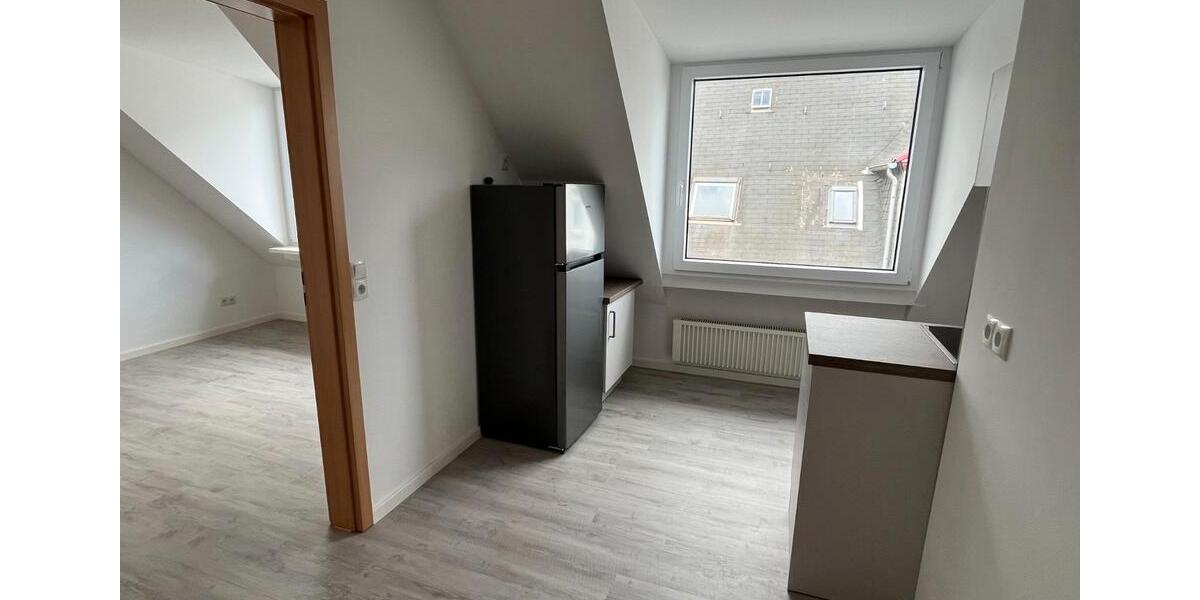 Dachgeschoßwohnung Koblenz Arenberg-Immendorf - 2 Zimmer, 23 m&sup2;, 295&euro; | Angebot:26683126