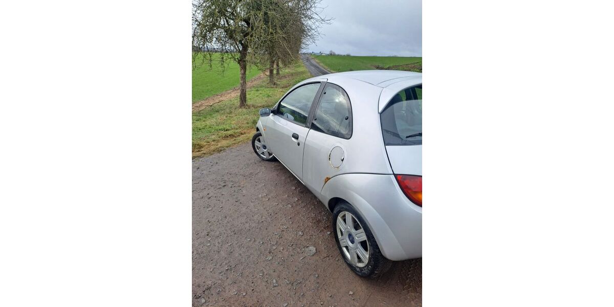 Ford Ka/Ka+ 137.831 km 850 &euro; Andernach 56626