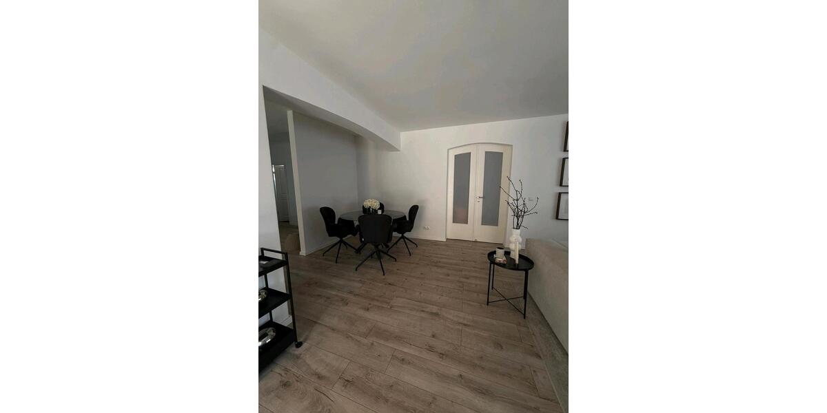 Bungalow Asbach - 7 Zimmer, 112 m&sup2;, 399.000&euro; | Angebot:26758830