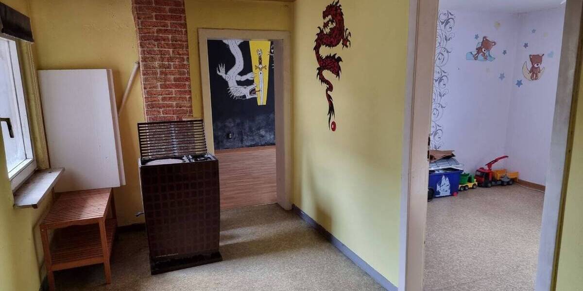 Doppelhaushälfte Lykershausen - 4 Zimmer, 108 m&sup2;, 75.000&euro; | Angebot:25735371