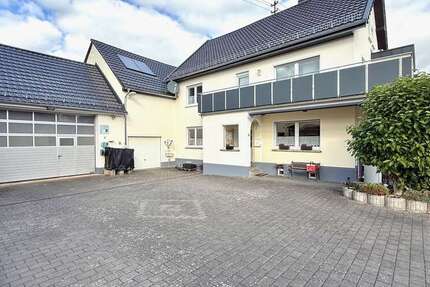 Haus Montabaur - 6 Zimmer, 218 m&sup2;, 450.000&euro; | Angebot:23355784