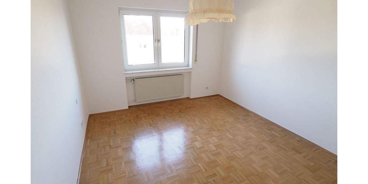 Etagenwohnung Montabaur - 5 Zimmer, 160 m&sup2;, 389.000&euro; | Angebot:25877291