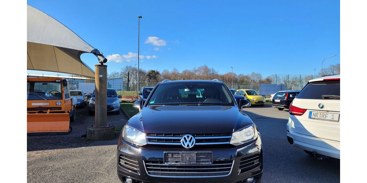VW Touareg 283.956 km 11.990 &euro; Vettelschoss 53560