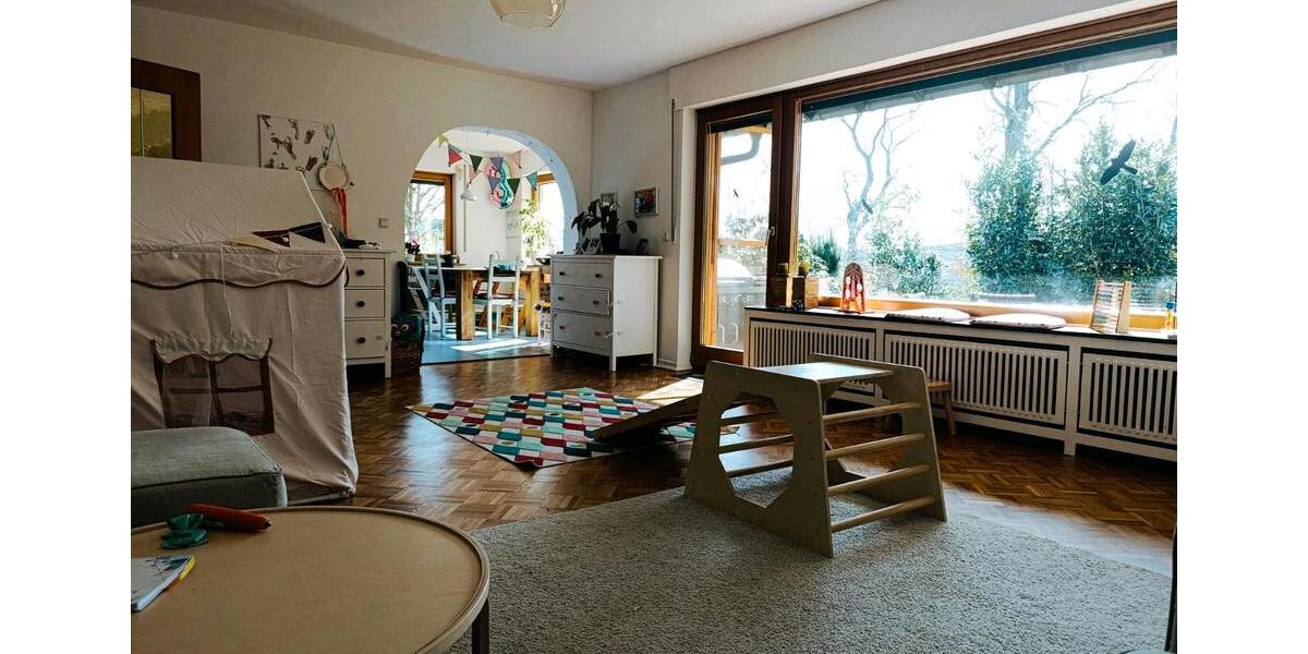 Einfamilienhaus Windhagen - 7 Zimmer, 180 m&sup2;, 1.600&euro; | Angebot:26523015