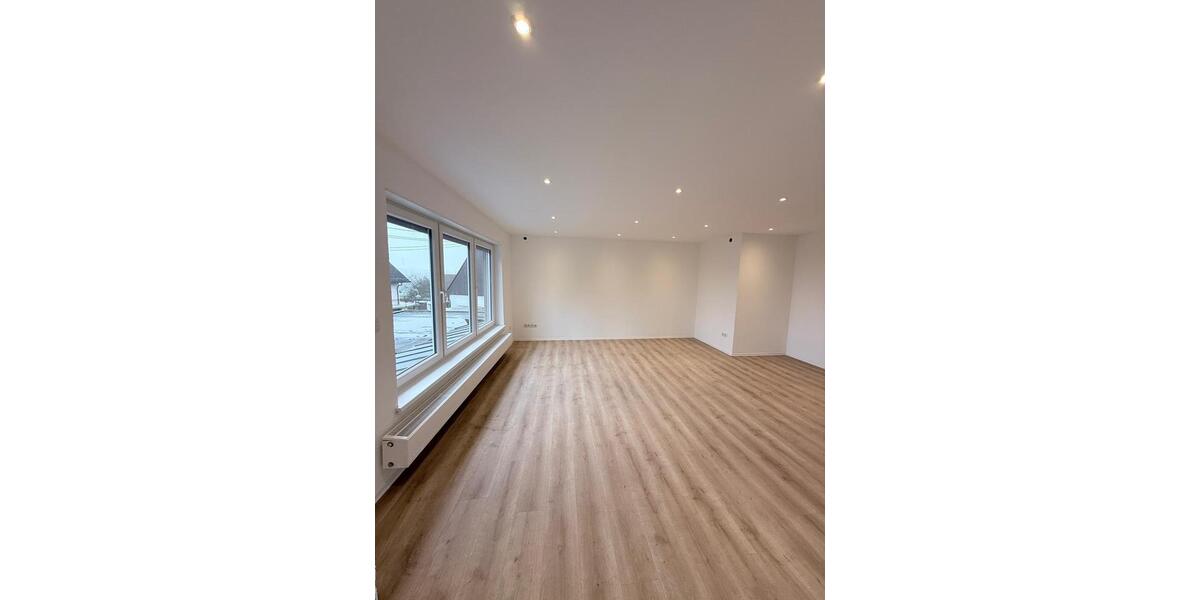 Etagenwohnung Kleinmaischeid - 4 Zimmer, 135 m&sup2;, 1.215&euro; | Angebot:25256837