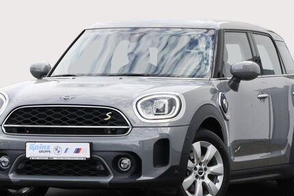 Mini Countryman SE (Cooper) 71.131 km 22.490 &euro; Kottenheim b. Mayen 56736