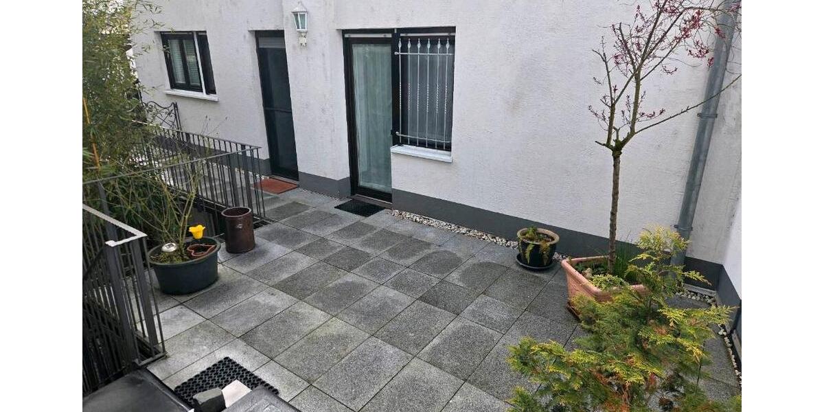 Etagenwohnung Neuwied - 4.5 Zimmer, 193 m&sup2;, 1.490&euro; | Angebot:25986630