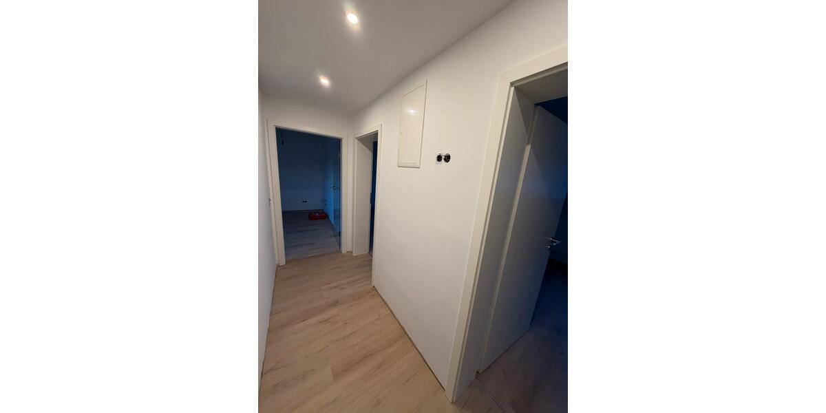 Dachgeschoßwohnung Mülheim-Kärlich Kärlich - 3 Zimmer, 52 m&sup2;, 600&euro; | Angebot:25881629