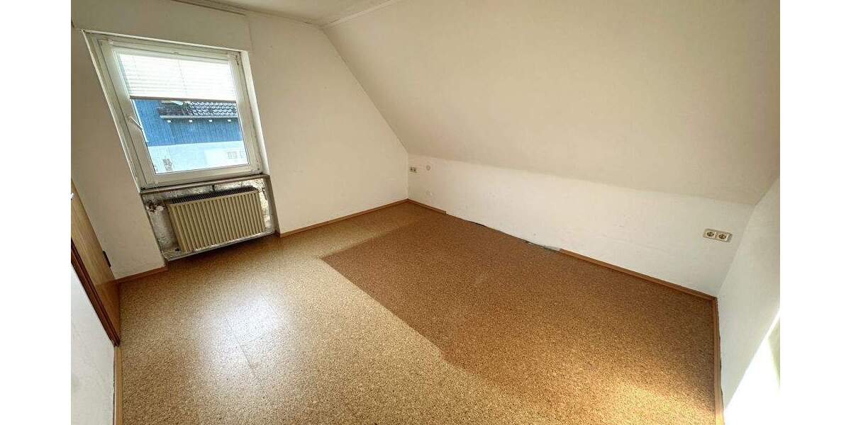 Einfamilienhaus Wirges - 6 Zimmer, 155 m&sup2;, 249.000&euro; | Angebot:25666033