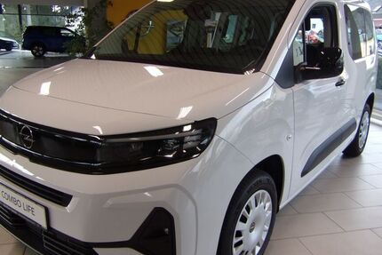 Opel Combo 3.500 km 22.990 &euro; Ransbach-Baumbach 56235
