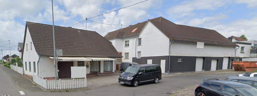 Einfamilienhaus Oberdreis - 1 Zimmer, 242 m&sup2;, 235.000&euro; | Angebot:25732785