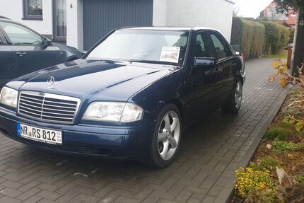 Mercedes-Benz C 280 260.000 km 11.900 &euro; Oberhonnefeld 56587