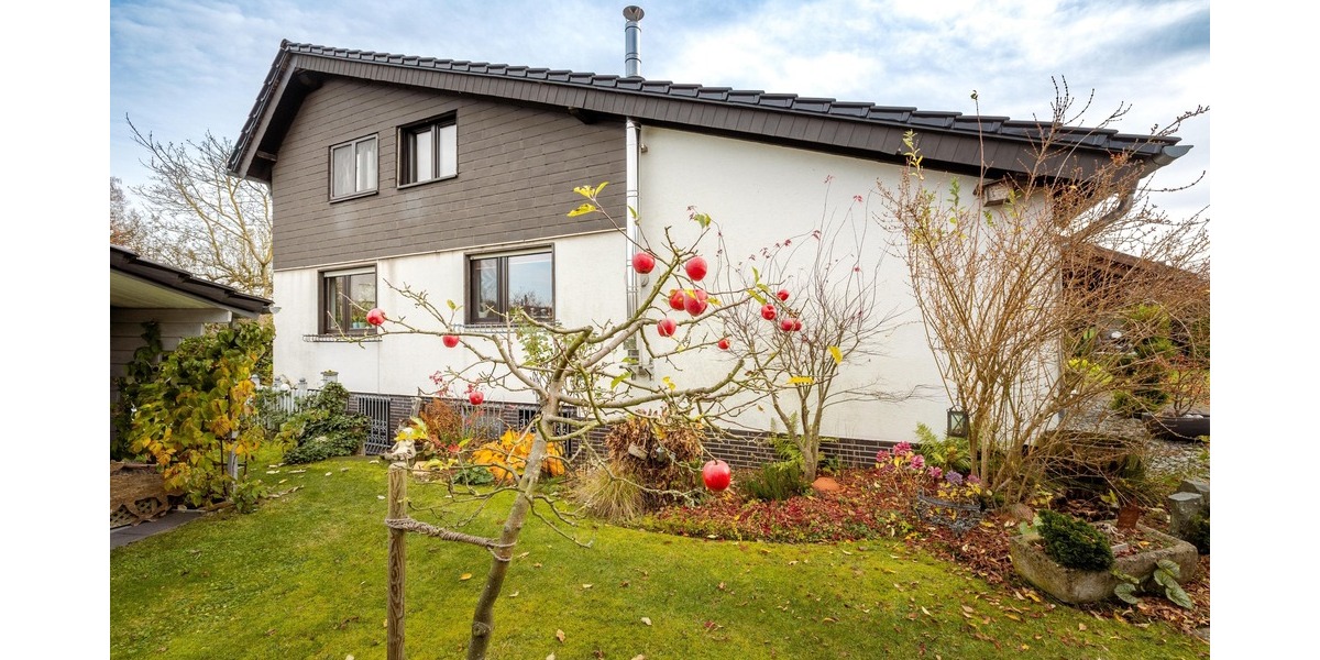 ! Außergewöhnliches Haus mit traumhaftem Garten ! - Einfamilienhaus Rüscheid | Angebot:23662269