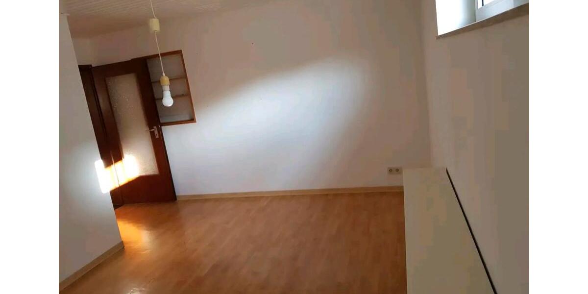 Etagenwohnung Neuwied Block - 2 Zimmer, 52 m&sup2;, 420&euro; | Angebot:25965337