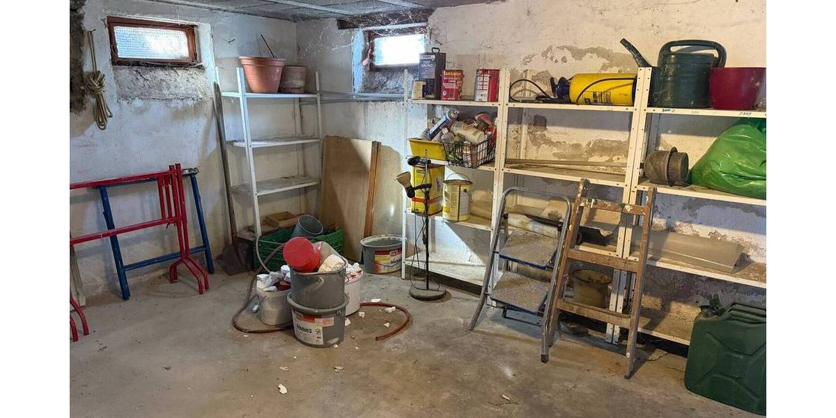 Mehrfamilienhaus, Wohnhaus Neustadt (Wied) Borscheid - 8 Zimmer, 200 m&sup2;, 295.000&euro; | Angebot:25970109