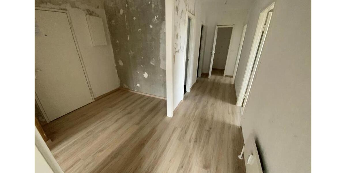 Etagenwohnung Koblenz Karthause - 3 Zimmer, 82 m&sup2;, 859&euro; | Angebot:26496057