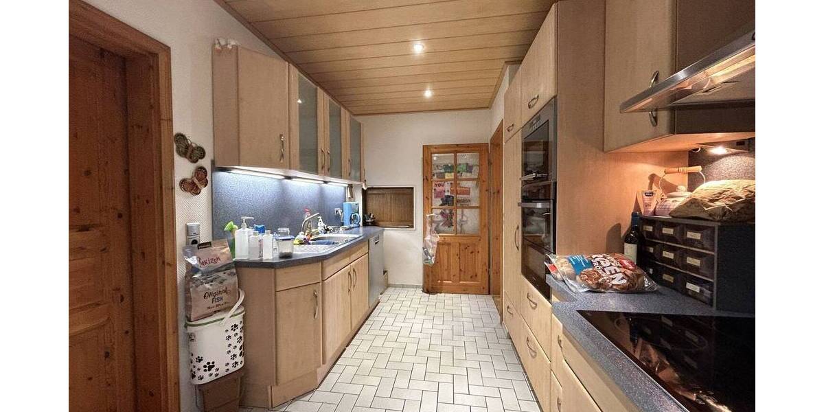 Etagenwohnung Bad Ems - 5 Zimmer, 193 m&sup2;, 219.000&euro; | Angebot:26065675