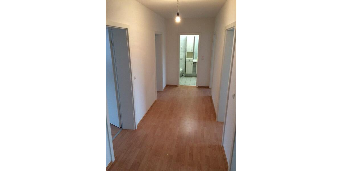 Etagenwohnung Koblenz - 4 Zimmer, 92 m&sup2;, 299.000&euro; | Angebot:25881792