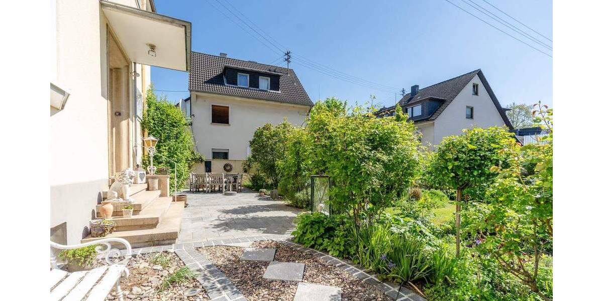 Mehrfamilienhaus, Wohnhaus Bad Breisig Niederbreisig - 5 Zimmer, 130 m&sup2;, 449.000&euro; | Angebot:25799474