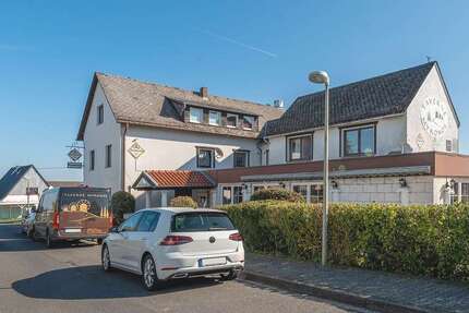 Haus Horhausen Huf - 12 Zimmer, 272 m&sup2;, 570.000&euro; | Angebot:26007529
