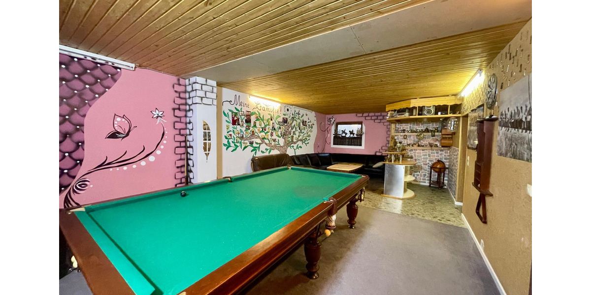 Einfamilienhaus Steimel - 8 Zimmer, 190 m&sup2;, 365.000&euro; | Angebot:25053353