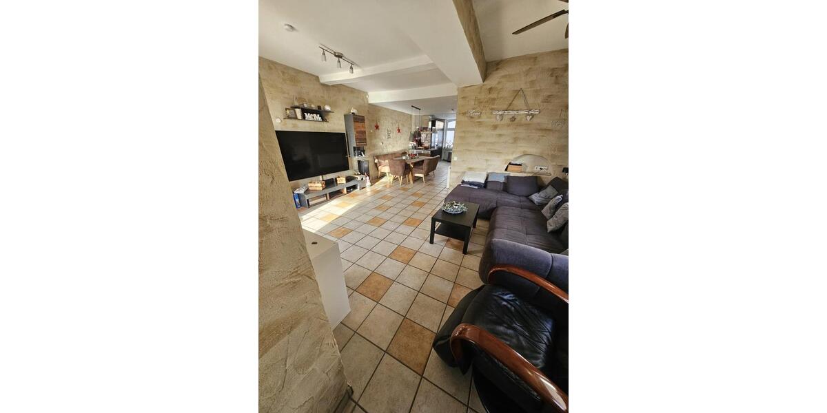 Einfamilienhaus Neuwied Feldkirchen - 7 Zimmer, 183 m&sup2;, 365.000&euro; | Angebot:24302972