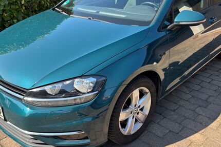 VW Golf 82.000 km 16.000 &euro; Höhr-Grenzhausen 56203