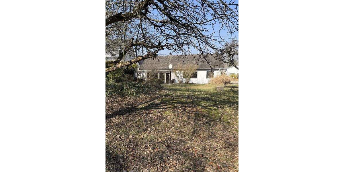 Einfamilienhaus Montabaur - 7 Zimmer, 215 m&sup2;, 550.000&euro; | Angebot:25708358