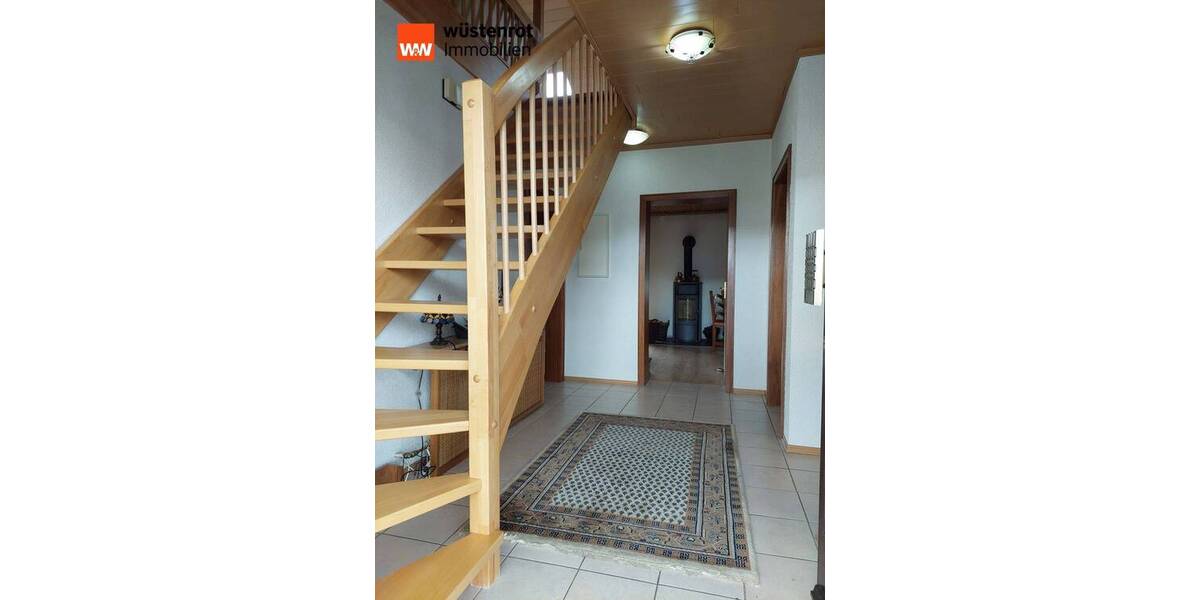 Einfamilienhaus Mayen / Kürrenberg Kürrenberg - 5 Zimmer, 115 m&sup2;, 195.000&euro; | Angebot:25668589