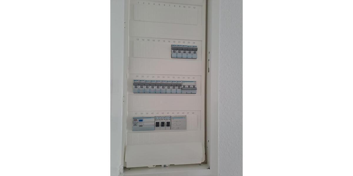 Etagenwohnung Steimel - 5 Zimmer, 120 m&sup2;, 900&euro; | Angebot:25483150