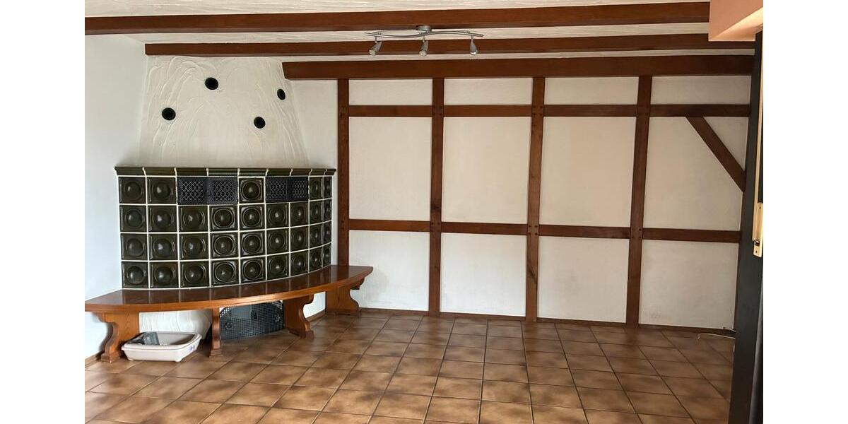 Erdgeschoßwohnung Breitscheid - 3 Zimmer, 109 m&sup2;, 1.000&euro; | Angebot:25977514