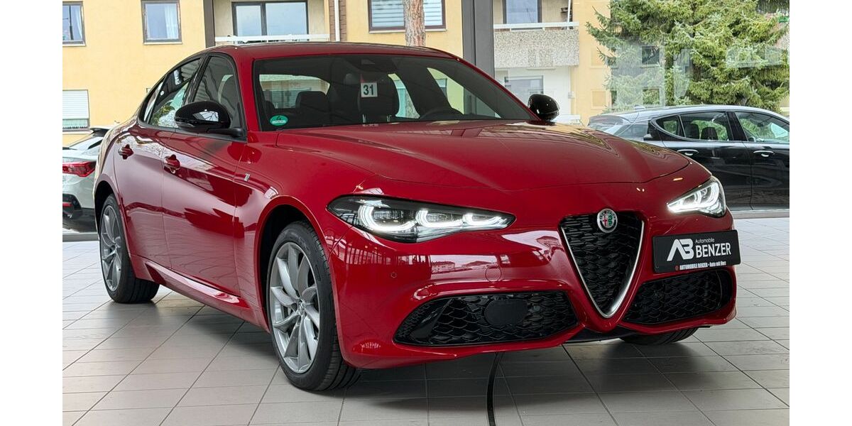 Alfa Romeo Giulia 8.800 km 31.899 &euro; Wirges 56422