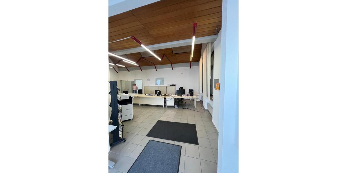 Gewerbeobjekt Urmitz - 1.350&euro; | Angebot:25856050