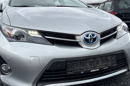 Toyota Auris 69.362 km 8.950 &euro; Ochtendung 56299