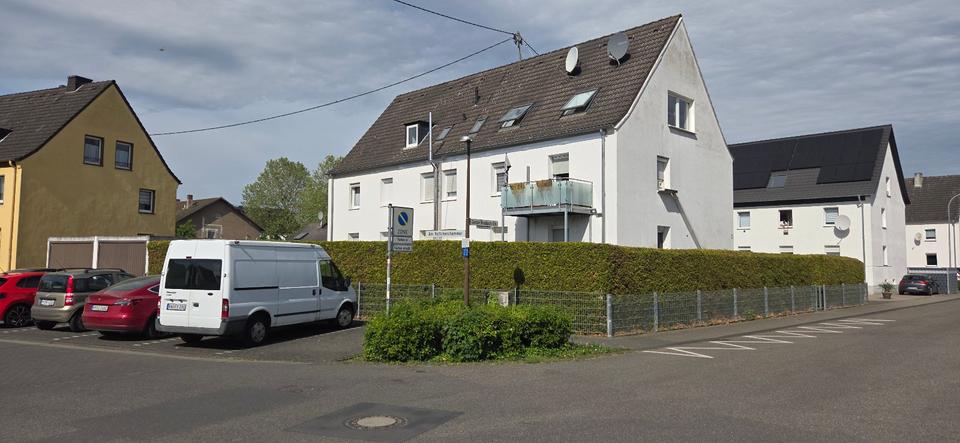 Dachgeschoßwohnung Bendorf - 5 Zimmer, 99 m&sup2;, 900&euro; | Angebot:26604288