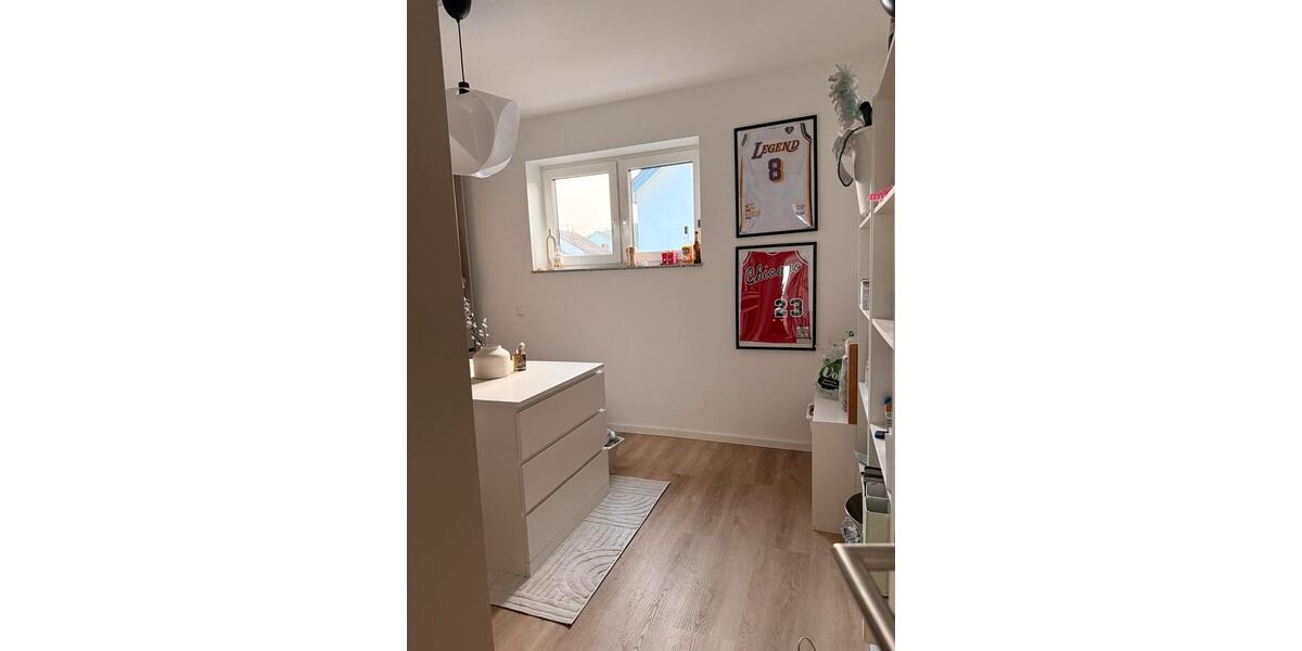 Etagenwohnung Rheinbreitbach - 3 Zimmer, 74 m&sup2;, 1.230&euro; | Angebot:25391783