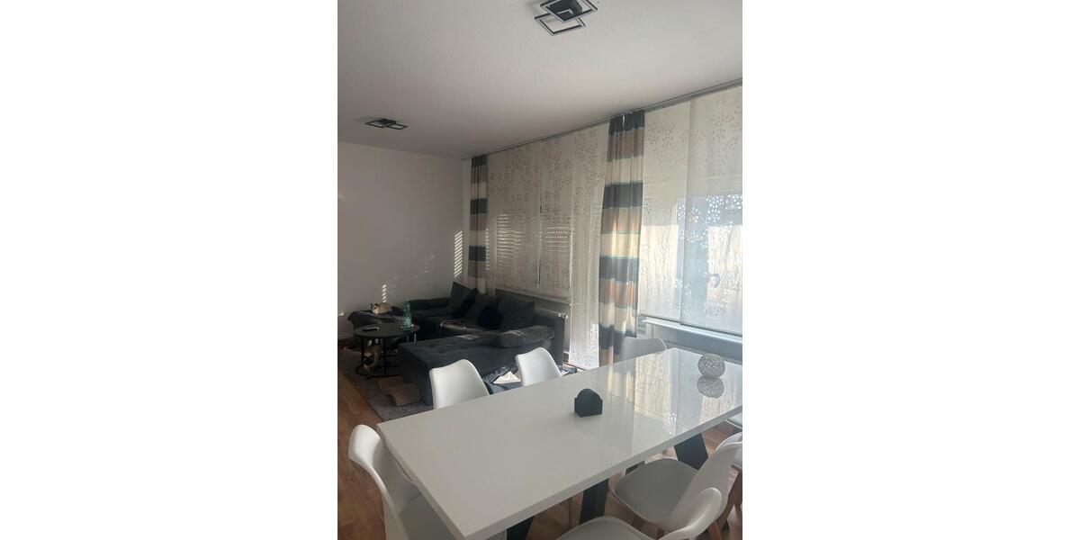 Erdgeschoßwohnung Neuwied Feldkirchen - 3 Zimmer, 90 m&sup2;, 710&euro; | Angebot:26592182
