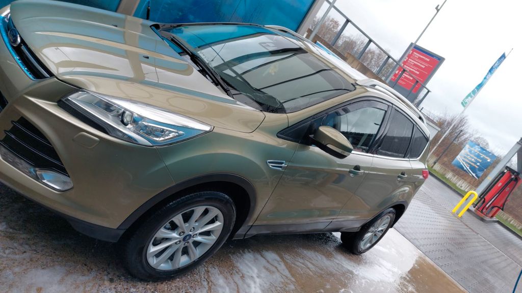Ford Kuga 112.500 km 10.000 &euro; Montabaur 56410