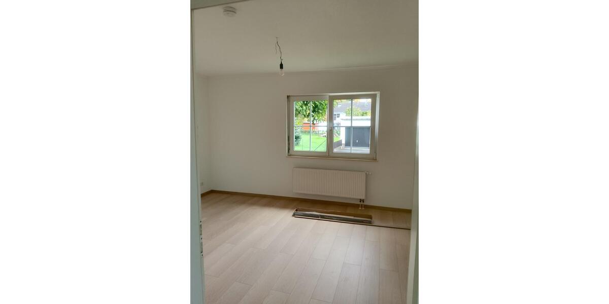 Einfamilienhaus Waldbreitbach - 3 Zimmer, 205 m&sup2;, 498.000&euro; | Angebot:25310215