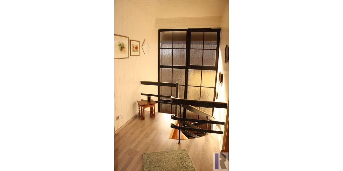 Einfamilienhaus Hümmerich - 6 Zimmer, 190 m&sup2;, 425.000&euro; | Angebot:25695128