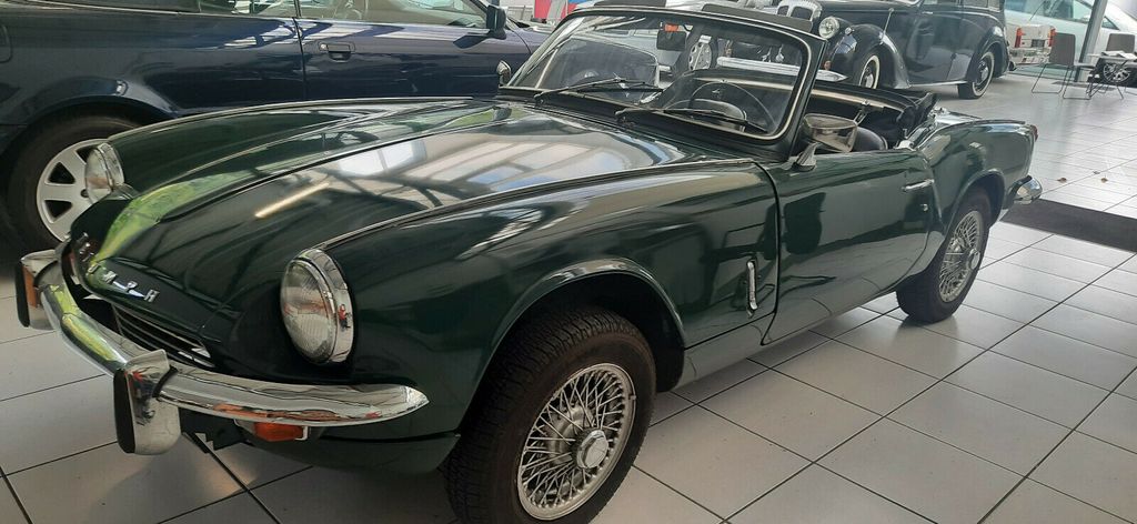 Triumph Spitfire 66.503 km 19.990 &euro; Unkel 53572