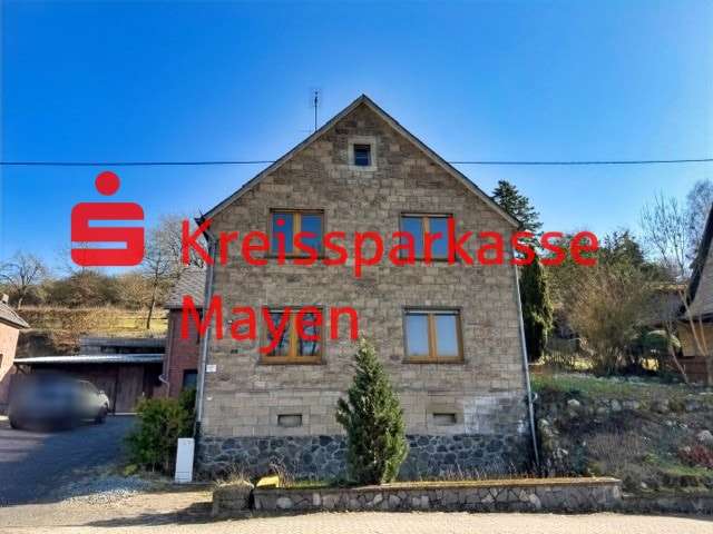 Einfamilienhaus Weibern - 10 Zimmer, 130 m&sup2;, 99.000&euro; | Angebot:25377075