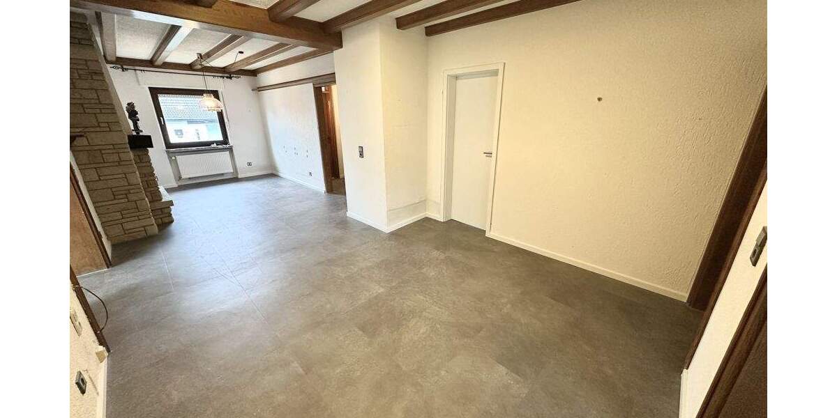 Einfamilienhaus Ransbach-Baumbach Baumbach - 7 Zimmer, 200 m&sup2;, 335.000&euro; | Angebot:25745768
