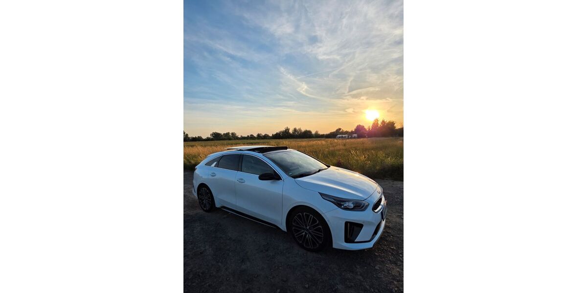 Kia pro ceed / ProCeed 72.000 km 18.500 &euro; Windhagen 53578