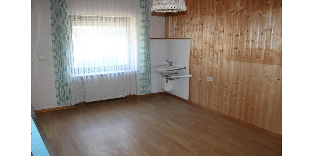 Doppelhaushälfte Neuwied Feldkirchen - 7 Zimmer, 160 m&sup2;, 295.000&euro; | Angebot:25942838